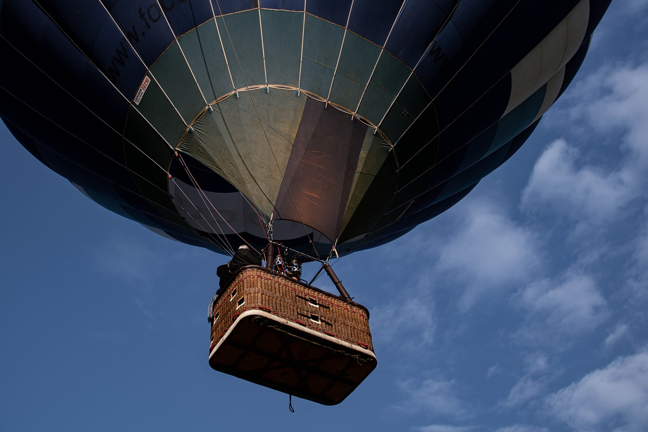 Wypadek balonu w RogÃ³wku na Podlasiu